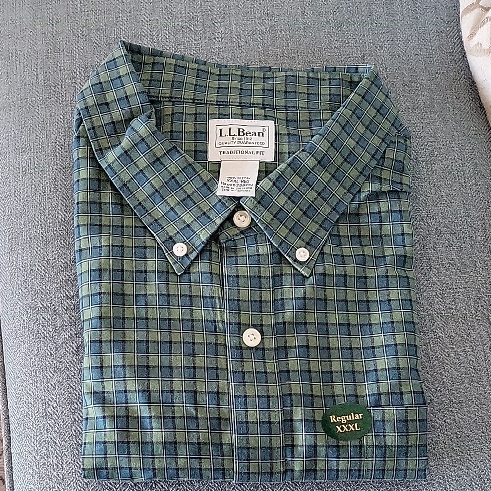 L.L. Bean Men's Green and Blue Plaid Button-Down Shirt